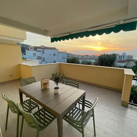 Apartment Maison Lara *